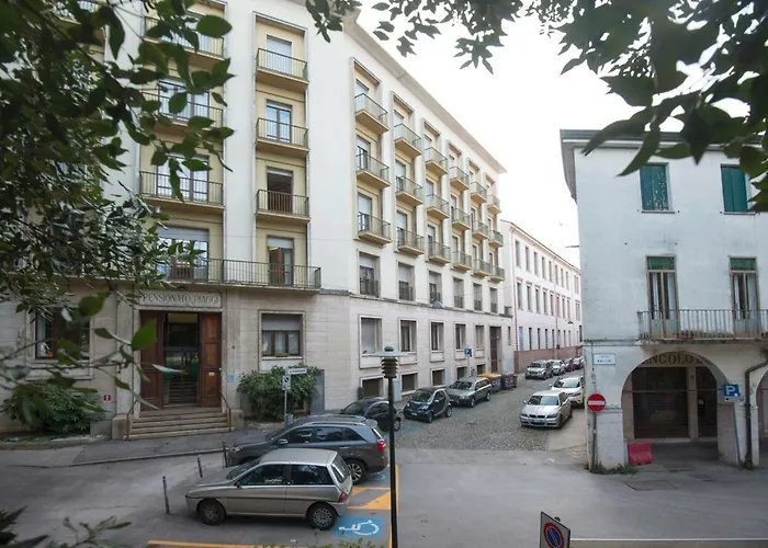 בית הארחה Casa Al Carmine 3*